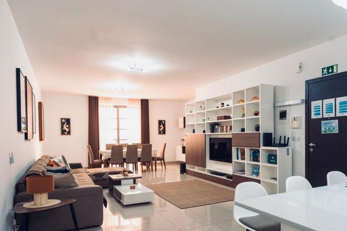 Belmonte Heights - Luxury 3 Bedroom Apartment スリーマ エクステリア 写真